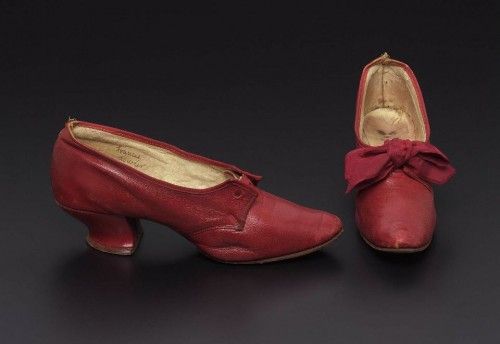 Red leather shoes, American, end of 19th century, 51.1997 MFAB