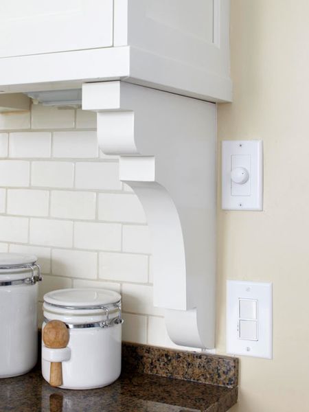 Perfect way to end the backsplash where the cabinet ends but the wall doesn't!