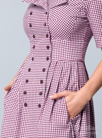 Double Breasted April Dress in print, for a big bust