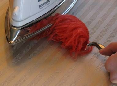 Tutorial on how to join,  shape and curl ostrich feathers