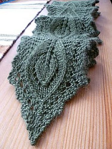 Ravelry: Lamina pattern by Karen S. Lauger