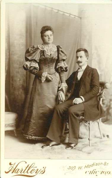 Fashionable Dress Chicago 1890s Victorian Antique Husband Wife Cabinet Card Studio Portrait Antique…