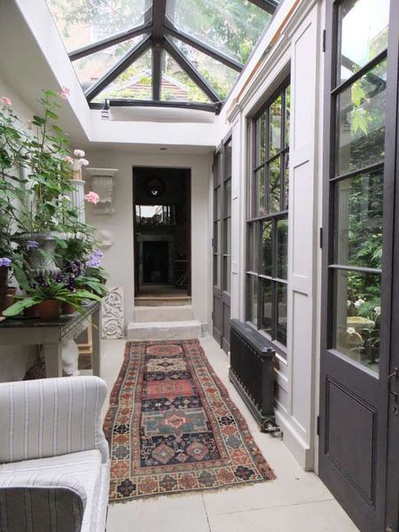 Georgian terraced house, ca.1797. Jackson-Stops sale listing. New Road, Whitechapel, London.