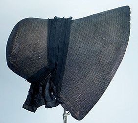 Black Straw Mourning Bonnet, 1830s.