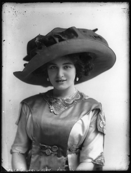 1911