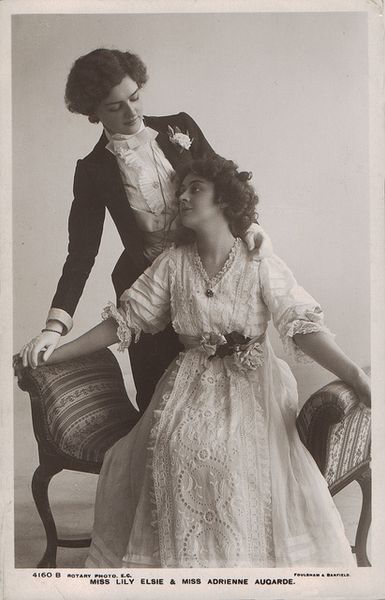Miss Lily Elsie and Miss Adrienne Augrande (Victorian women together | Retronaut)