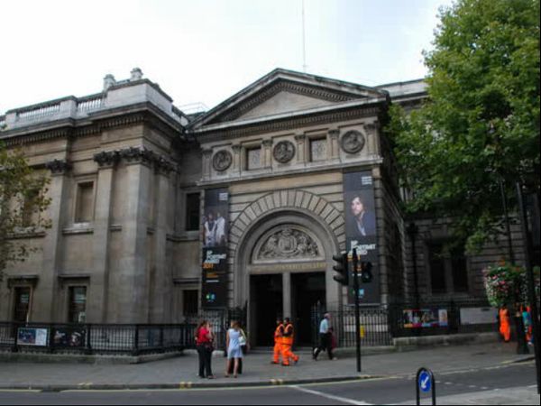 National Portrait Gallery in London, Greater London