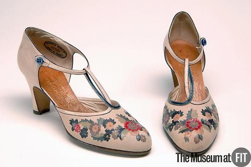 André Perugia, 1925, The Museum at FIT