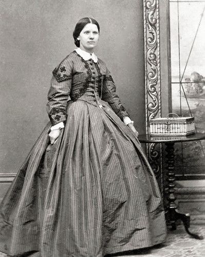 8 by 10 Civil War Photo Print Woman in Trimmed Dress.