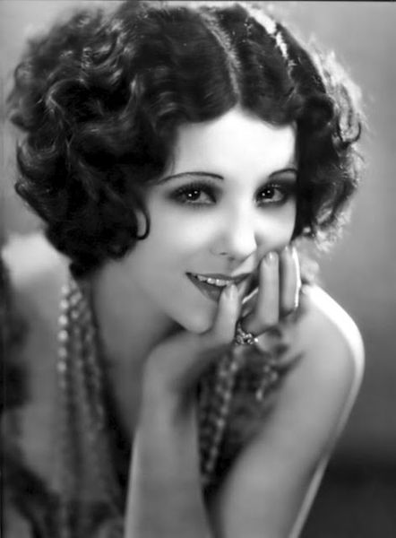 Raquel Torres -1920s- 30s.   first starring role was in MGM's White Shadows of the South Seas in 1…
