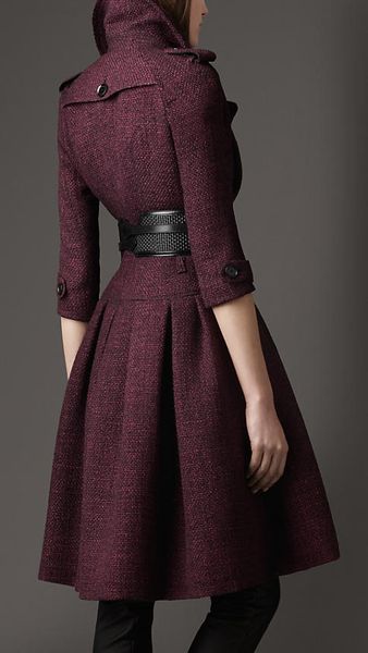 Burberry - FULL SKIRTED TWEED COAT