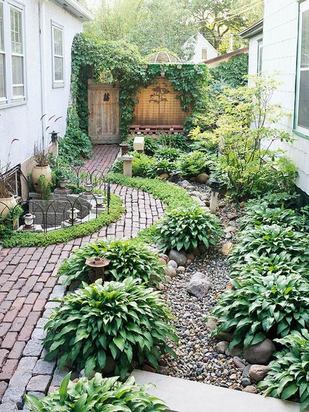 great side garden