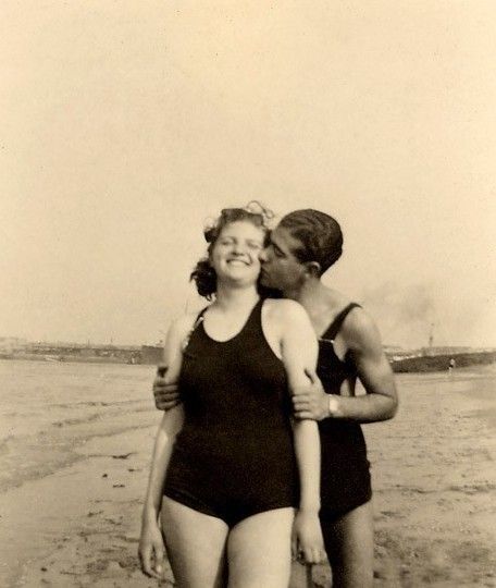 1930s beach couple