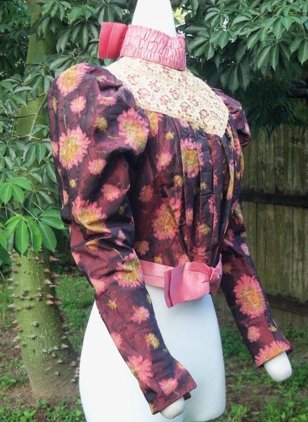 1890s blouse- side