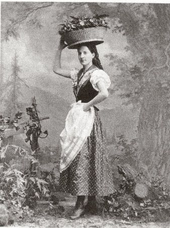 dirndl (link is broken)