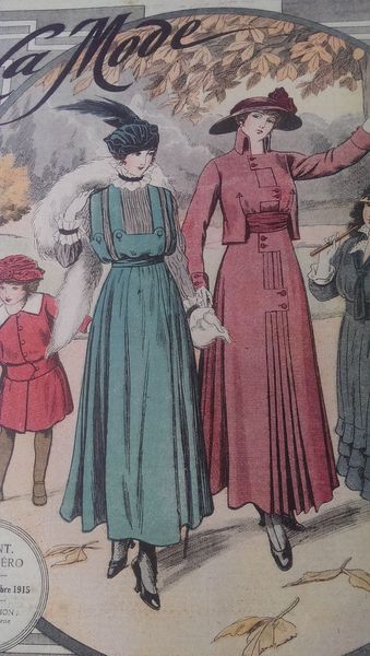 1915 La Mode magazine. Love that teal hat and dress.