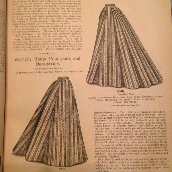 1895 Nine-gored skirt with bias edges matching at the seams. Desirable for striped, plaid, or figur…