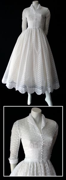 ~Delightful vintage 50s white embroidered organdy wedding dress~