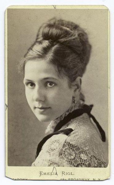 Emelia Rigl - NY stage actress (1870s)