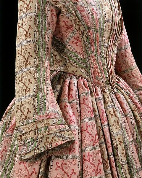 Victorian dress - circa 1850 - handmade in Great Britain from block printed wool. Delicate scrollin…