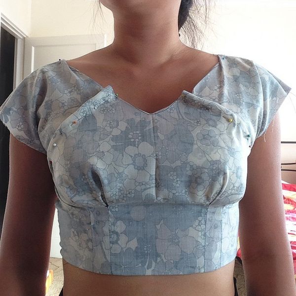 Reducing neckline gaping - shallow chest adjustment