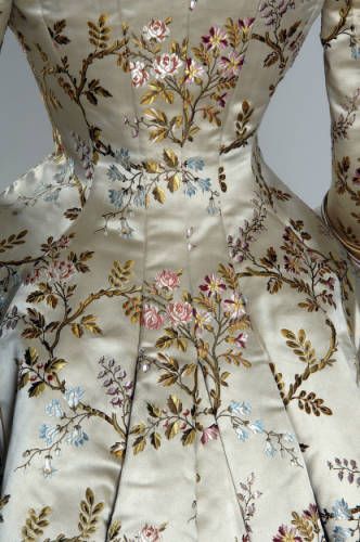 Victorian silk brocade and silk satin dinner dress with lace detail by House of Pingat [French], c.…