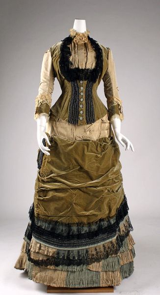 1878 dress