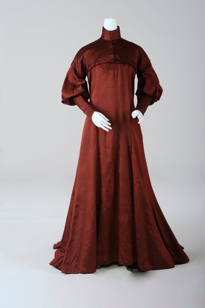 Reform dress, Koloman Moser, circa 1900. Made for the designer's sister, "this dress has a yoke and…