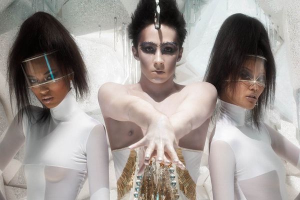 This poster creeps me out! I pass it at the mall by the MAC counter.