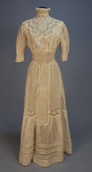 Lawn and lace high neck tea gown c. 1900