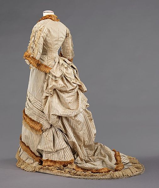 1878-80 Dinner dress