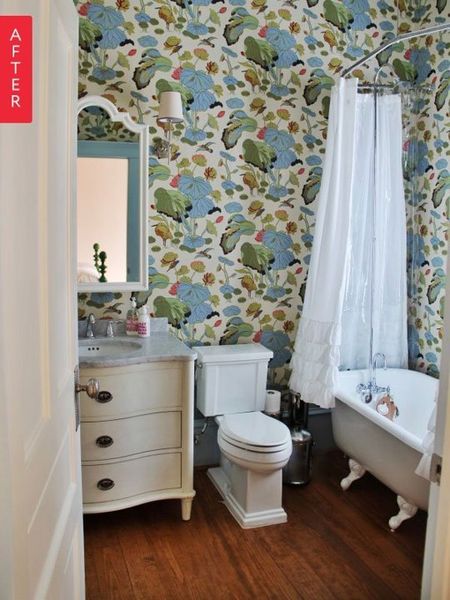 Before & After: A Former Beige Bathroom Goes Botanical | Apartment Therapy