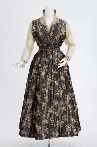Circa 1915 Gray printed silk dress trimmed with lace. Made by dressmaker Elizabeth Esler, Minneapol…