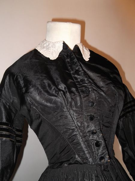 American Civil War Era Mourning Dress, c.1860 fitted bodice and white color (indicating this is pas…