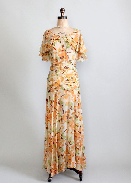 Vintage 1930s floral chiffon lawn party dress.
