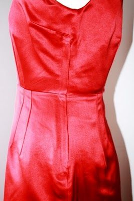 Gertie's New Blog for Better Sewing: How (and Why) to Do a Vintage-Style Lapped Side Zip