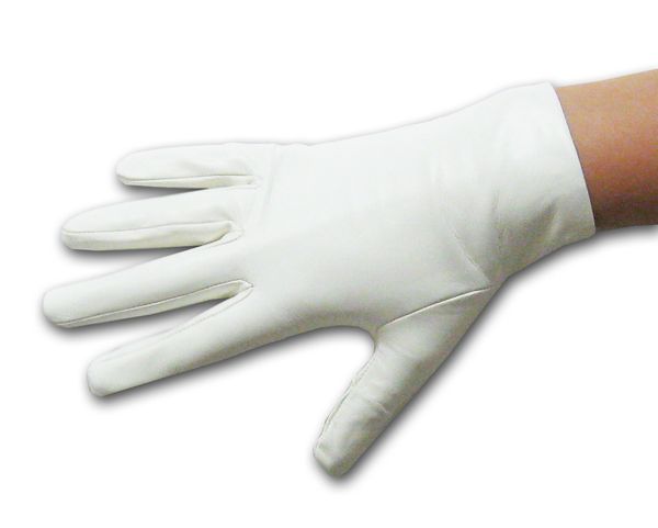 Silk lined leather gloves