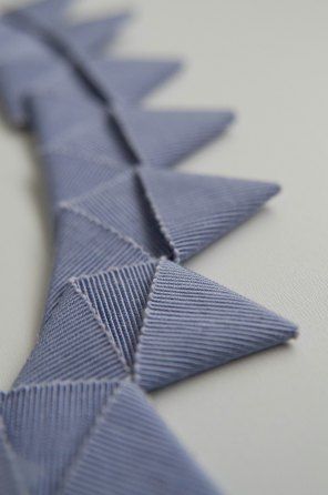 Pleated grosgrain ribbon