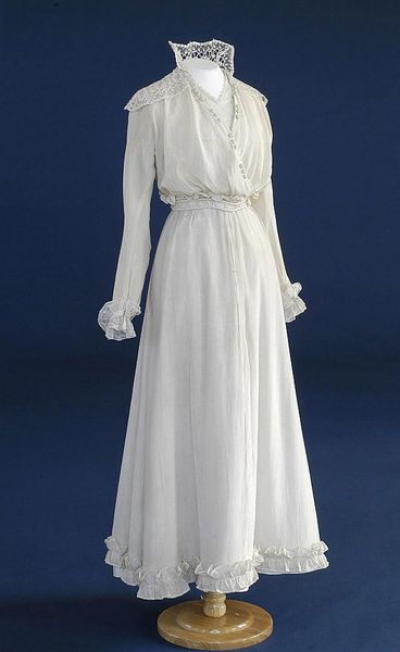 Wedding Dress, c 1919