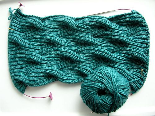 Winding River Cowl - Free Knitting Pattern