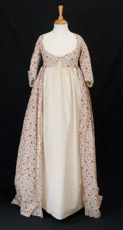 Open Robe: ca. 1770-1790, British, cotton, linen, metal.  National Trust Inventory Number 1348732