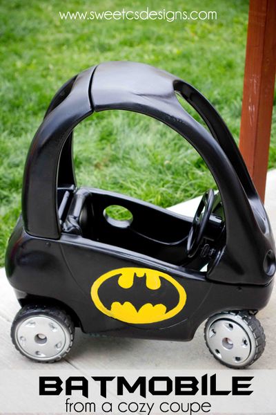 Cozy Coupe turned into Batmobile @Andrea Crosswhite This would be cute for Grayson in a year or two…