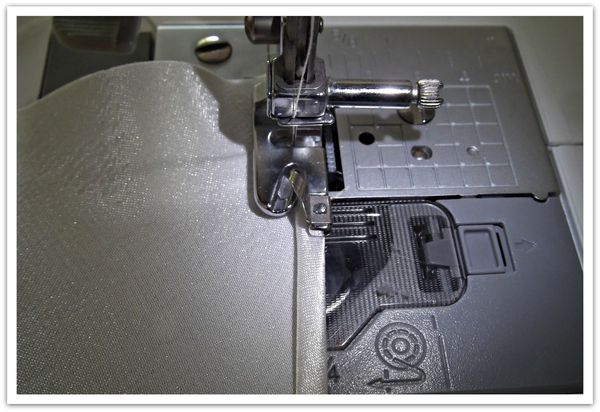 Using a Narrow Hemming Foot