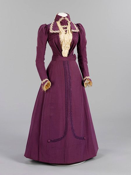 1899 Wedding dress