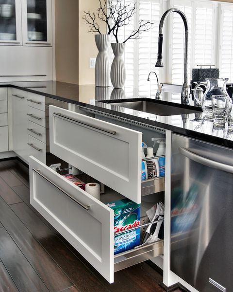 Sink drawers - much more useful than sink cupboards.