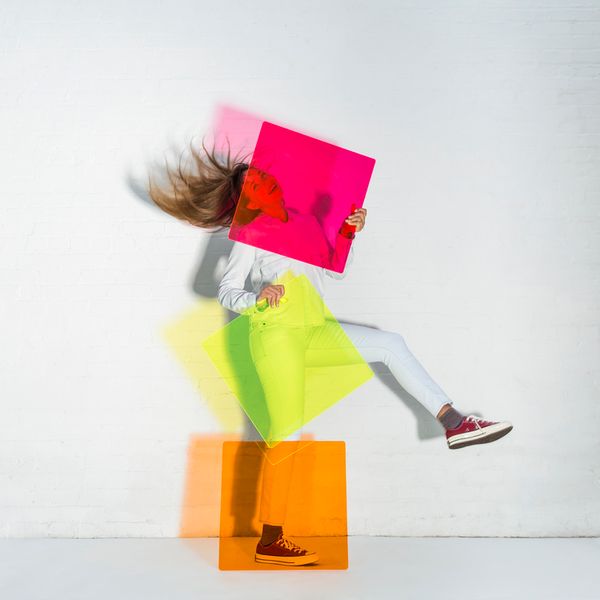 MEDIAVEST_Converse_MO_001