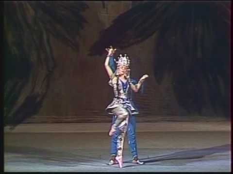 Casse-Noisette, Op.71 (Nutcracker) - Danse Arabe (Bolchoï / Bolshoi) - Tchaikovski
