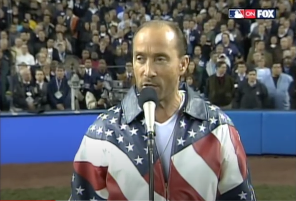 Lee Greenwood at 2001 World Series