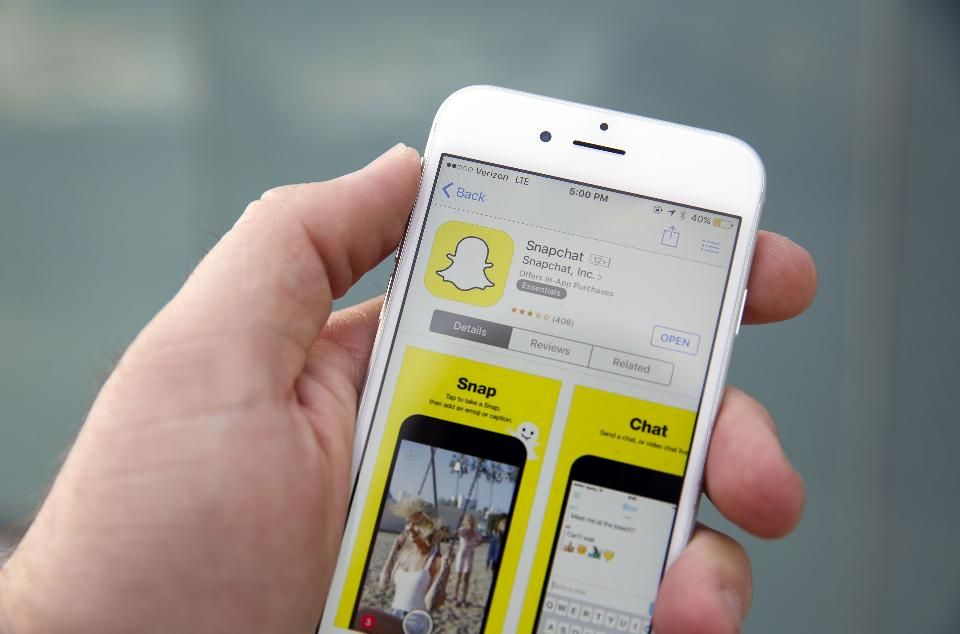 5 Reasons Your Business Should Be On Snapchat