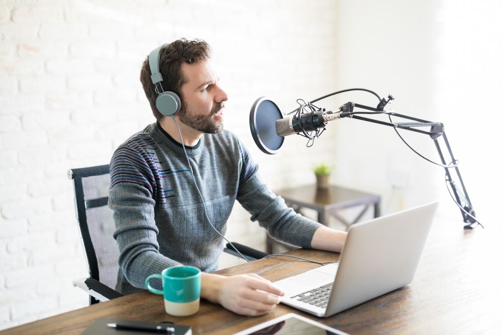 Podcasting for Writers: How to Grow Your Freelance Biz By Starting a Podcast